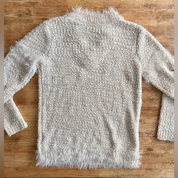 V Neck Tie Front Soft Tunic Sweater with Eyelash Trim by Ethyl Sz S - Picture 5 of 11